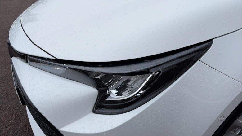 Toyota Corolla 1.8 VVT-i Hybrid Icon Tech 5dr CVT Hybrid Hatchback